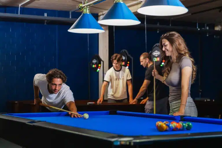 Billard Billard spielen im FRAME Freizeit & Bar Altstätten
